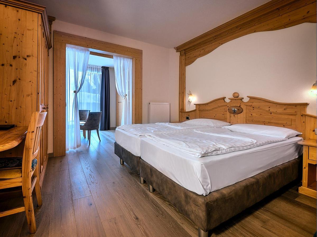 Hotel Madonna Delle Nevi Folgarida Exterior foto